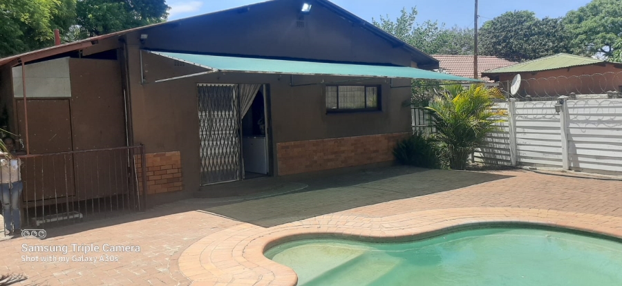 3 Bedroom Property for Sale in Rustenburg North North West